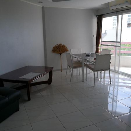 Kiengtalay 706 Apartamento Pattaya Exterior foto